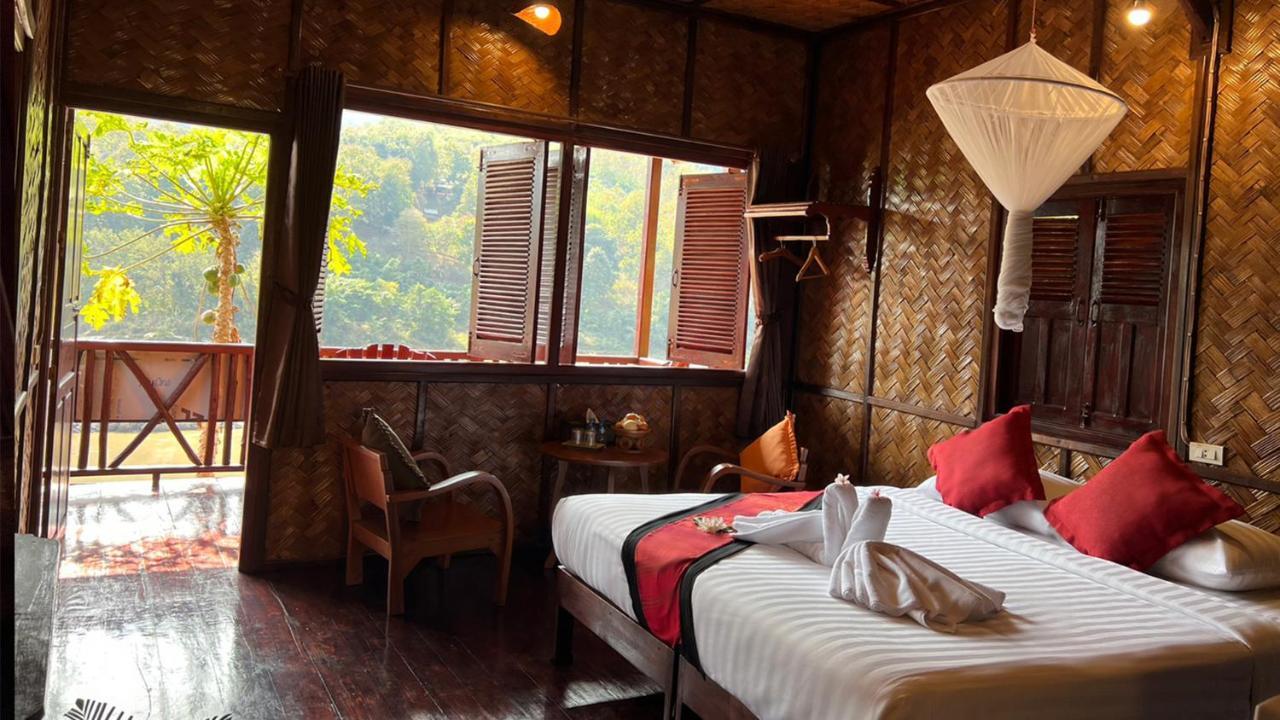 Mekong Riverside Lodge Pakbeng Ngoại thất bức ảnh