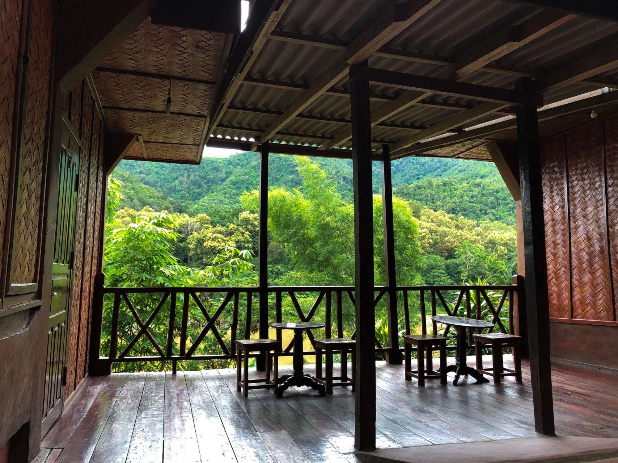 Mekong Riverside Lodge Pakbeng Ngoại thất bức ảnh