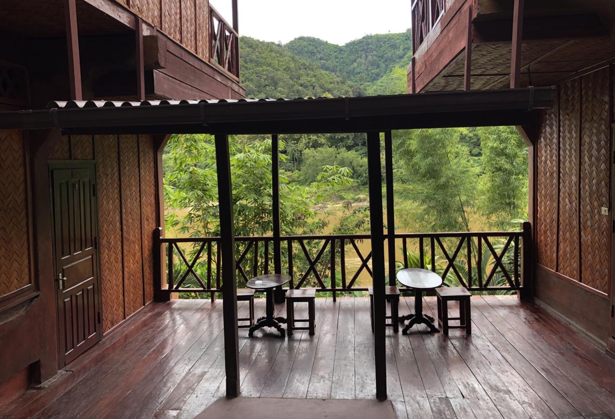 Mekong Riverside Lodge Pakbeng Ngoại thất bức ảnh