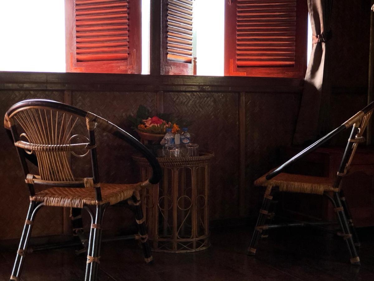 Mekong Riverside Lodge Pakbeng Ngoại thất bức ảnh
